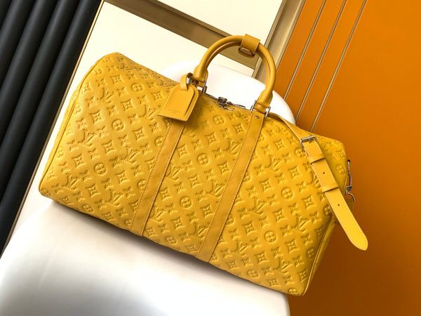 The Rising Popularity of Replica Bags: A Deep Dive into Fashion, Affordability, and Ethics
